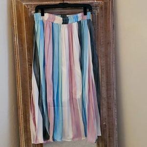 Beautiful pastel colored silk pleated midi skirt